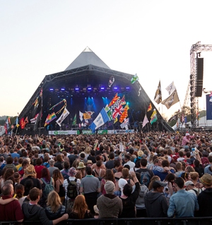 http://www.oldbarnaudio.co.uk/wp-content/uploads/2011/08/Glastonbury-2011-300x318.jpg